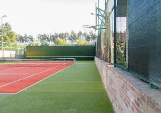 Теннисные корт в с.Лесное
